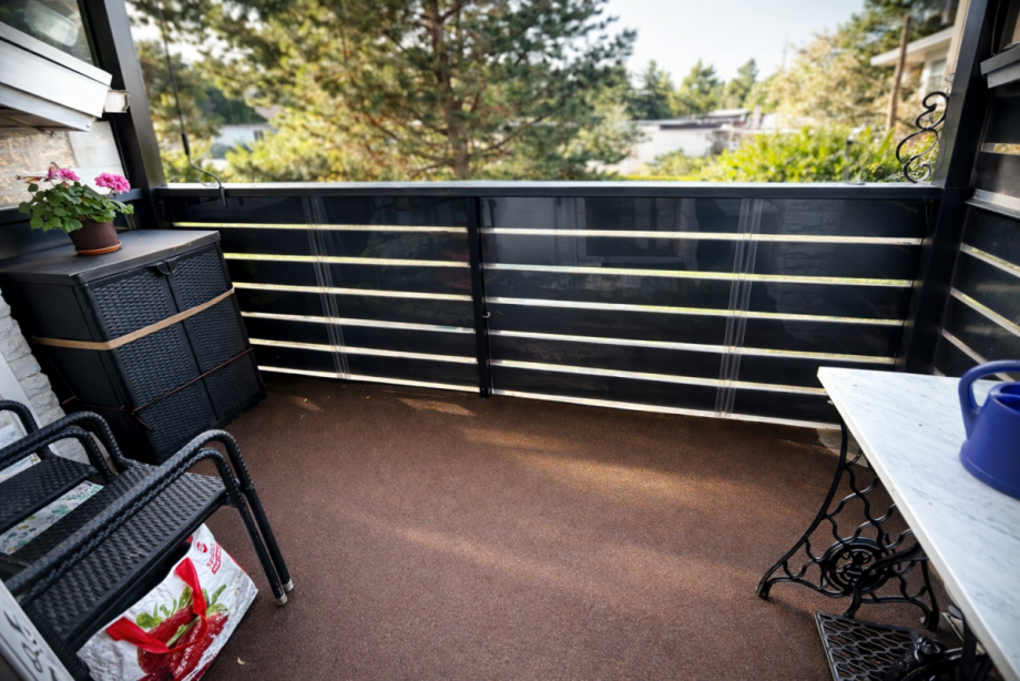 Balkon1 Dachgeschosswohnung Berlin