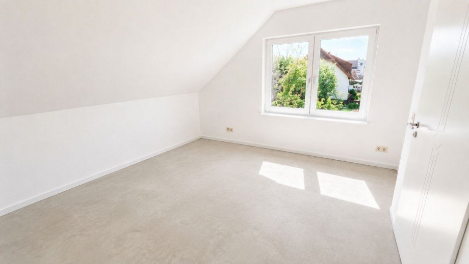 Schlafzimmer ELW DG Einfamilienhaus Berlin