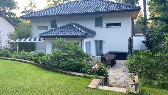 Hausansicht Sch�nwalde Einfamilienhaus Toplage Stadtvilla in Sch�nwalde -Glien
