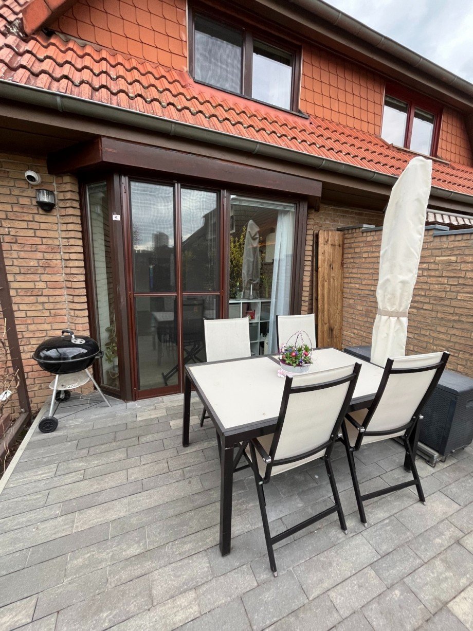 Terrasse am Wohnzimmer Doppelhaush�lfte Berlin