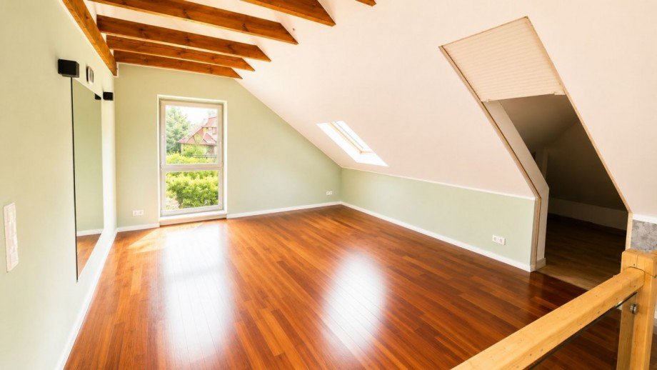 Zimmer1 DG Einfamilienhaus Berlin