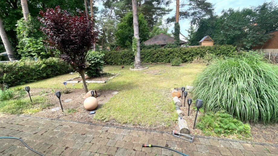 Garten Einfamilienhaus Waldesruh