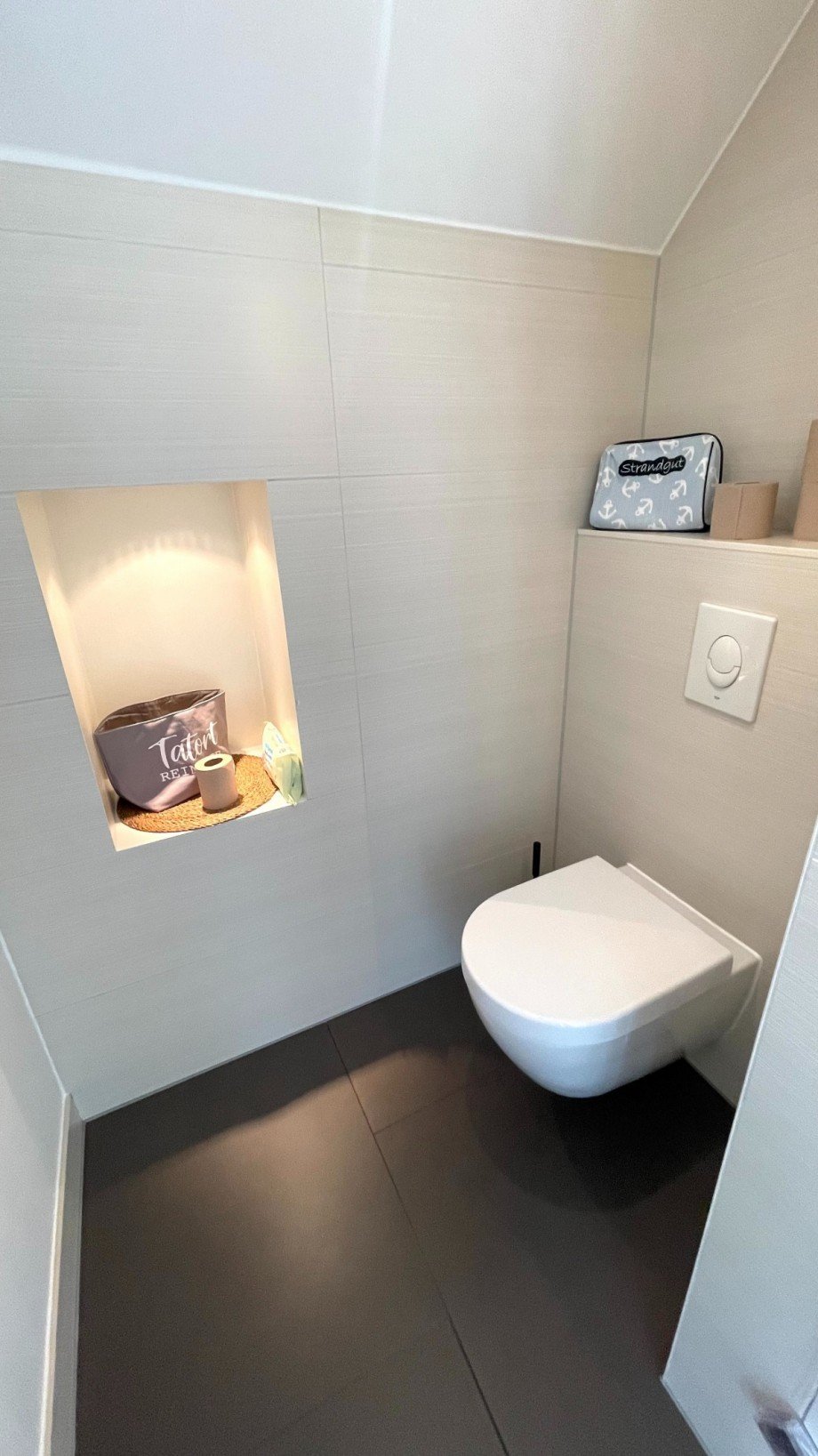 Toilette DG Einfamilienhaus Waldesruh