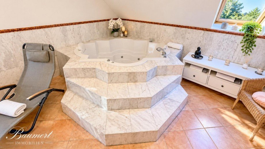 Whirlpool-Badewanne Einfamilienhaus Berlin