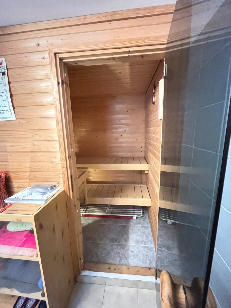 Sauna KG Dachgeschosswohnung Berlin
