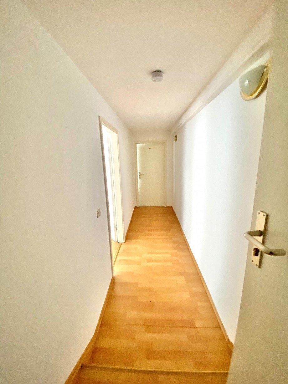 Flur (Hinterhaus EG) Zweifamilienhaus Berlin
