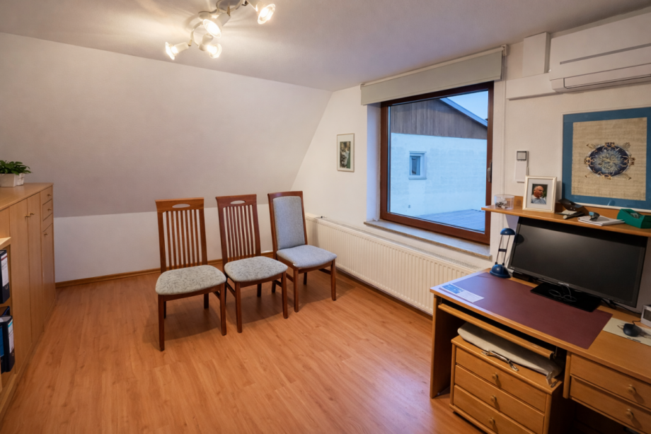 Zimmer2 DG Einfamilienhaus Berlin