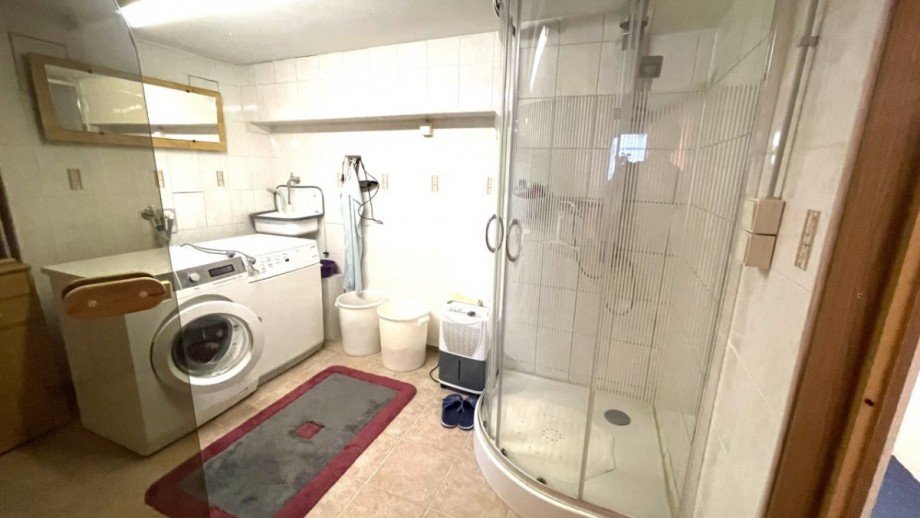 Dusche Keller Einfamilienhaus Berlin