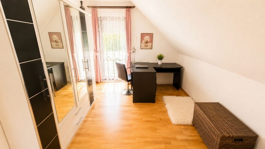 Zimmer 1DG Einfamilienhaus Berlin
