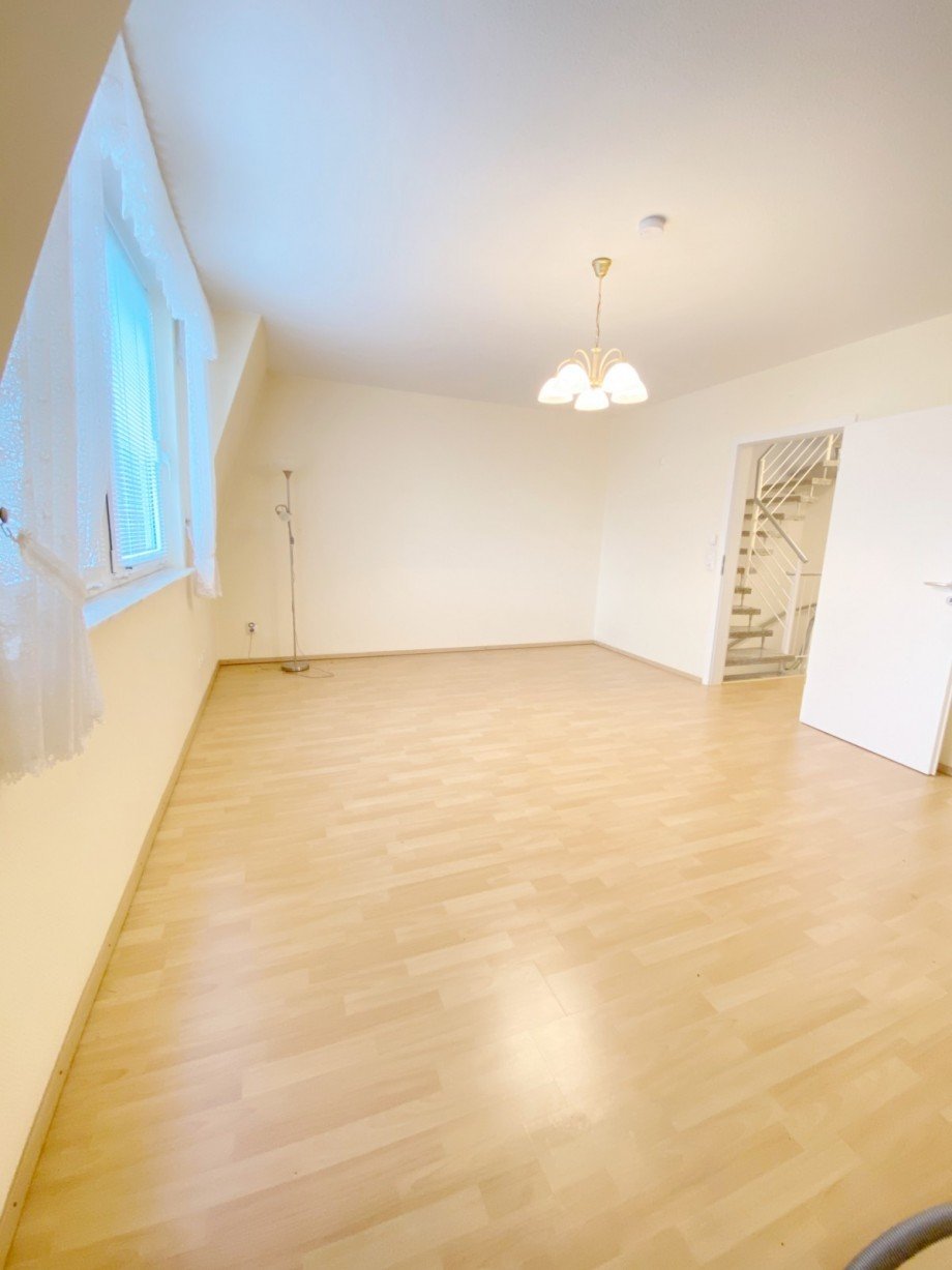 Zimmer OG Doppelhaush�lfte Berlin