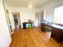 B�ro/ G�stezimmer Erdw�rme! Lichtdurchfluteter Bungalow mit offener Decke in Waldesruh +Bj 2021+