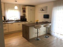 Bar Toplage  Stadtvilla  in Sch�nwalde -Glien
