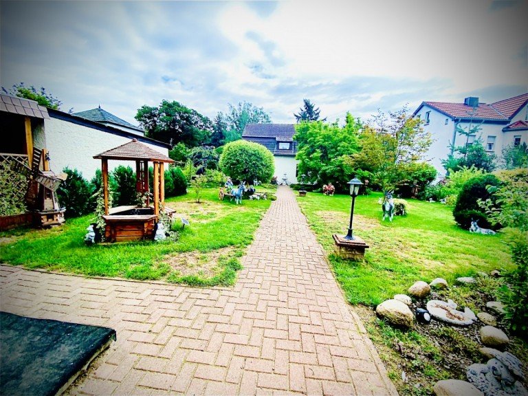 Garten Neuenhagen bei Berlin Einfamilienhaus Einfamilienhaus mit 4 Zimmern / fu�l�ufig zum S Hoppegarten