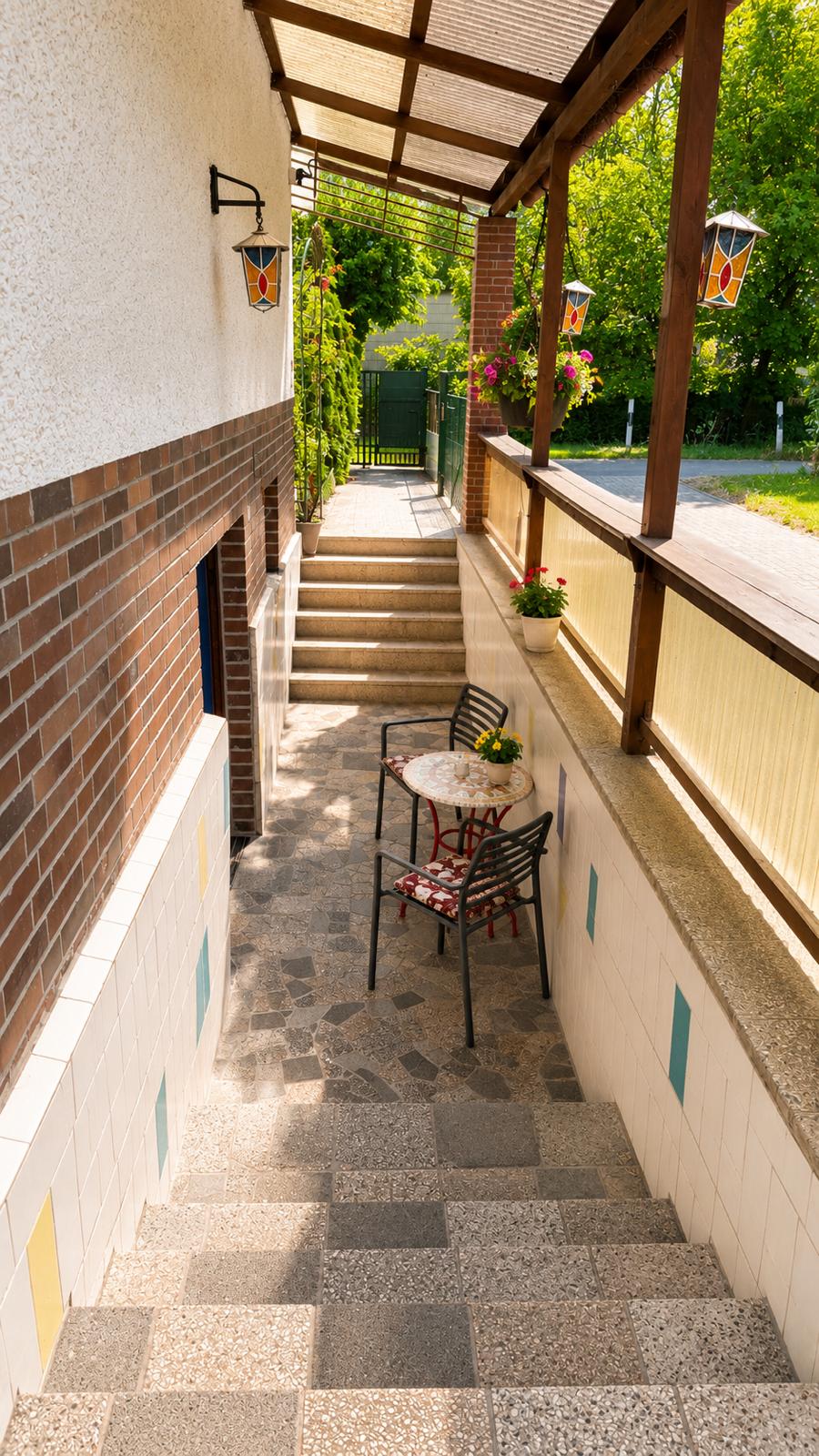 Eingangsbereich UG Bungalow Berlin