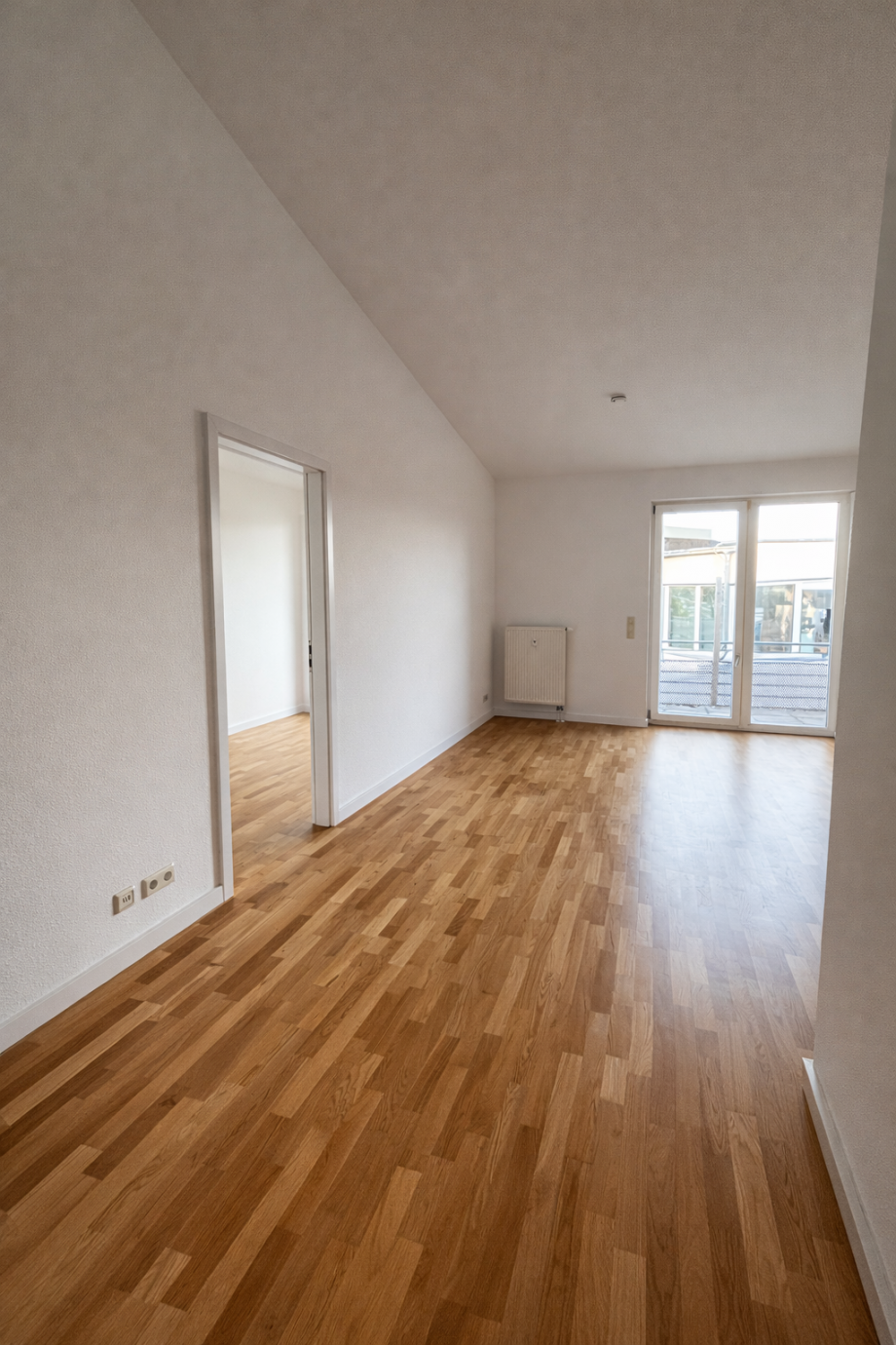 Blick von der Eingangst�r Wohnung Berlin
