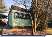 Hausansicht Einfamilienhaus im Bungalowstil auf ruhigem Einzelgrundst�ck in Berlin Rosenthal!