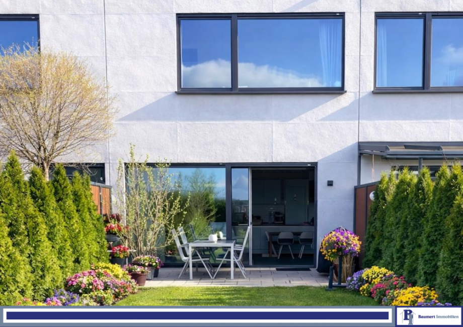 Hausansicht aus dem Garten Reihenmittelhaus Berlin