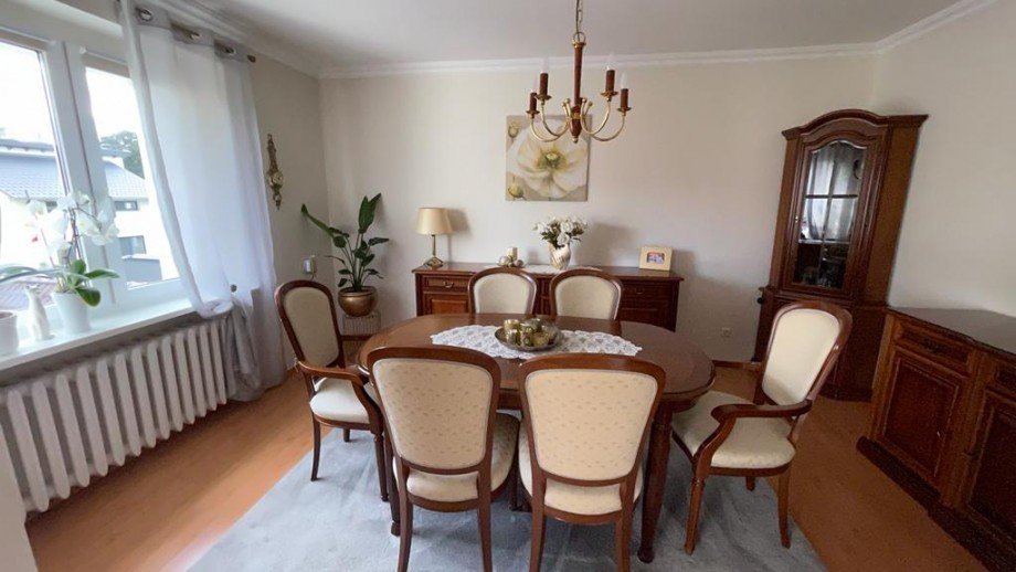 Hinterhaus 1.OG Esszimmer Mehrfamilienhaus Berlin