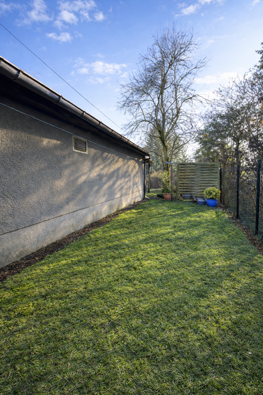 Garage au�en Wohngrundst�ck Berlin