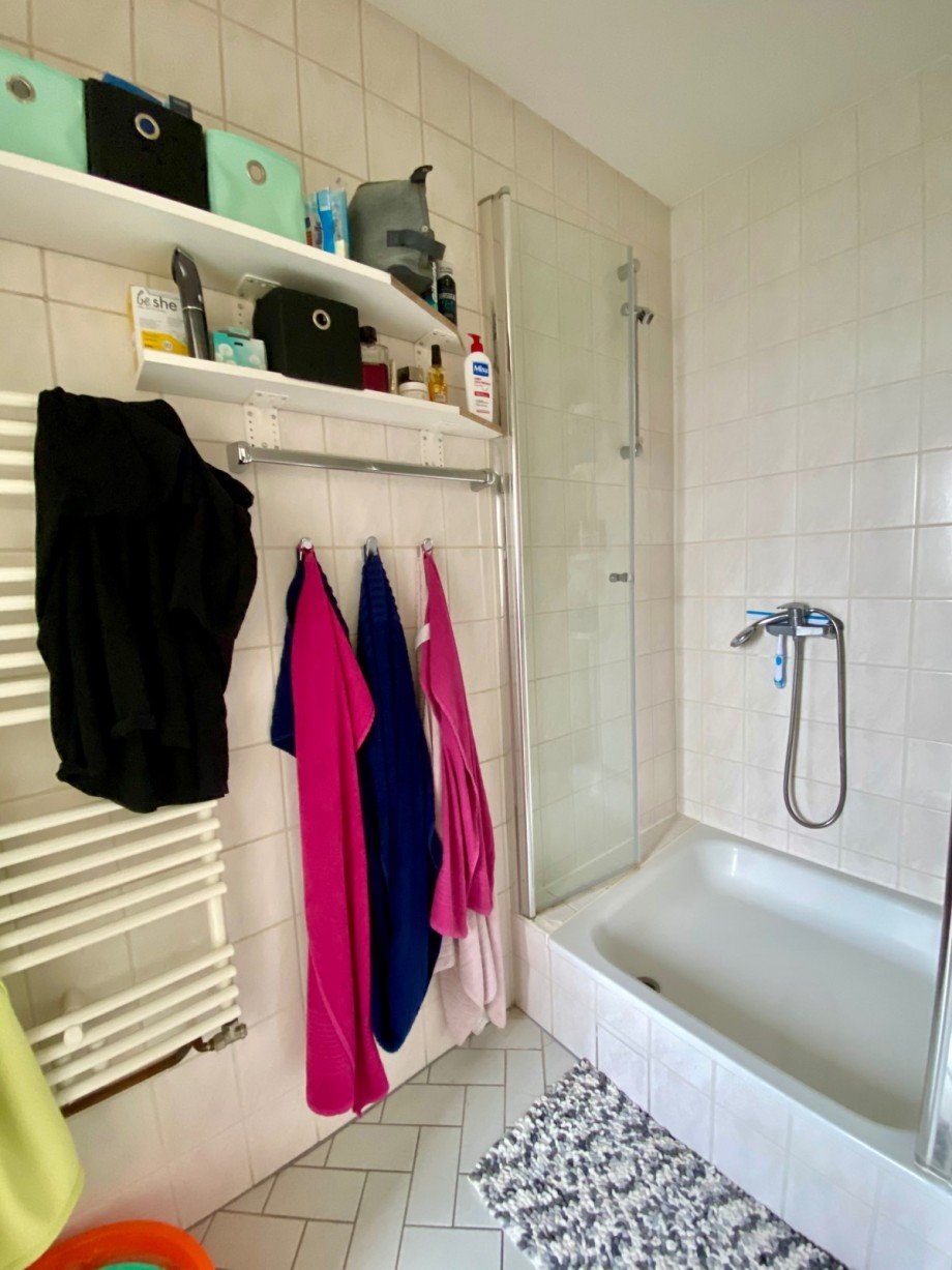 Bad mit Dusche (Hinterhaus OG) Zweifamilienhaus Berlin
