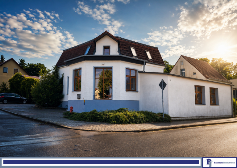 Hausansicht Waldsieversdorf Einfamilienhaus M�rkische Schweiz: Charmantes Landhaus mit Einliegerwohnung nahe Buckow