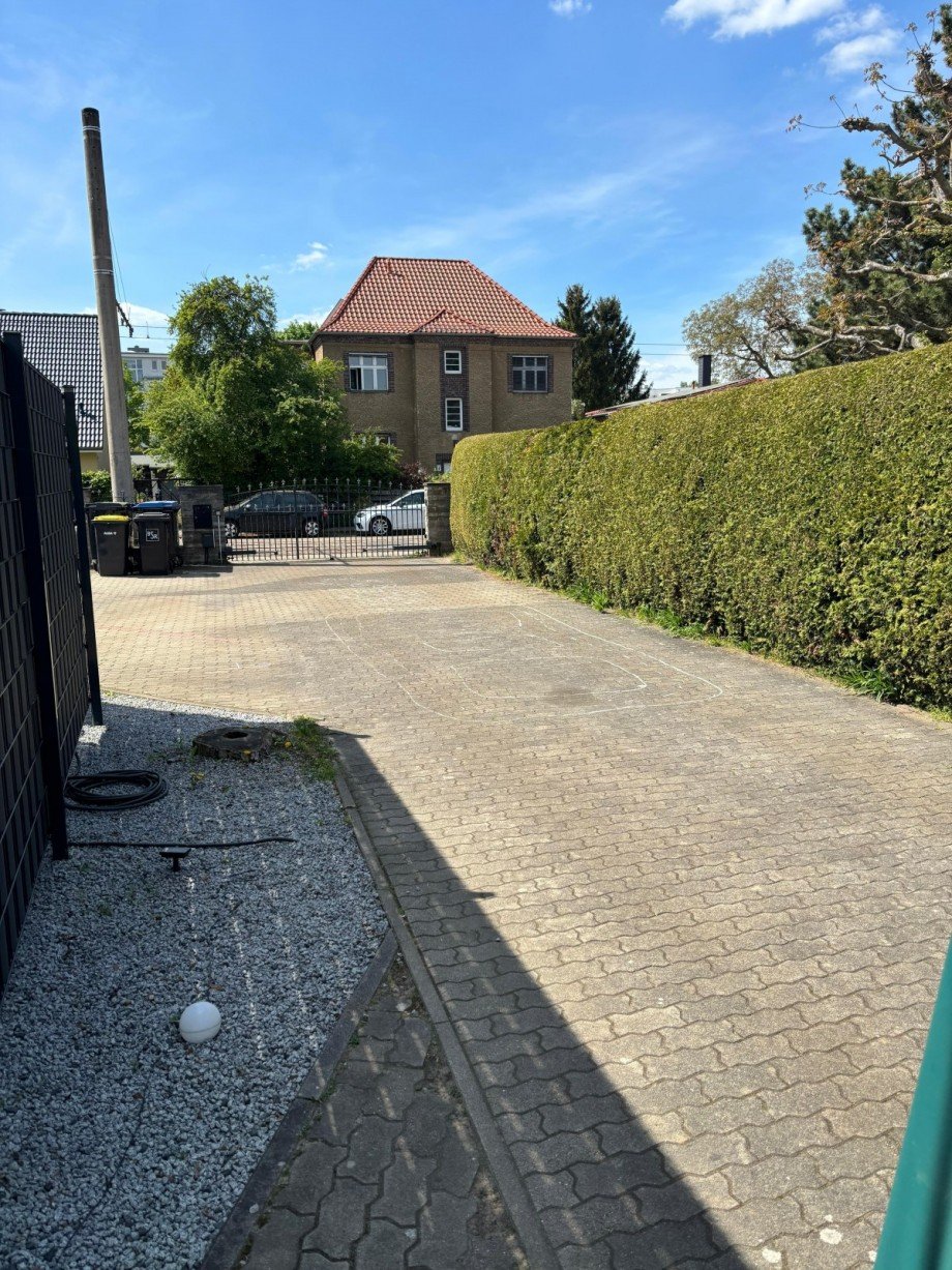 Stellpl�tze Zweifamilienhaus Berlin