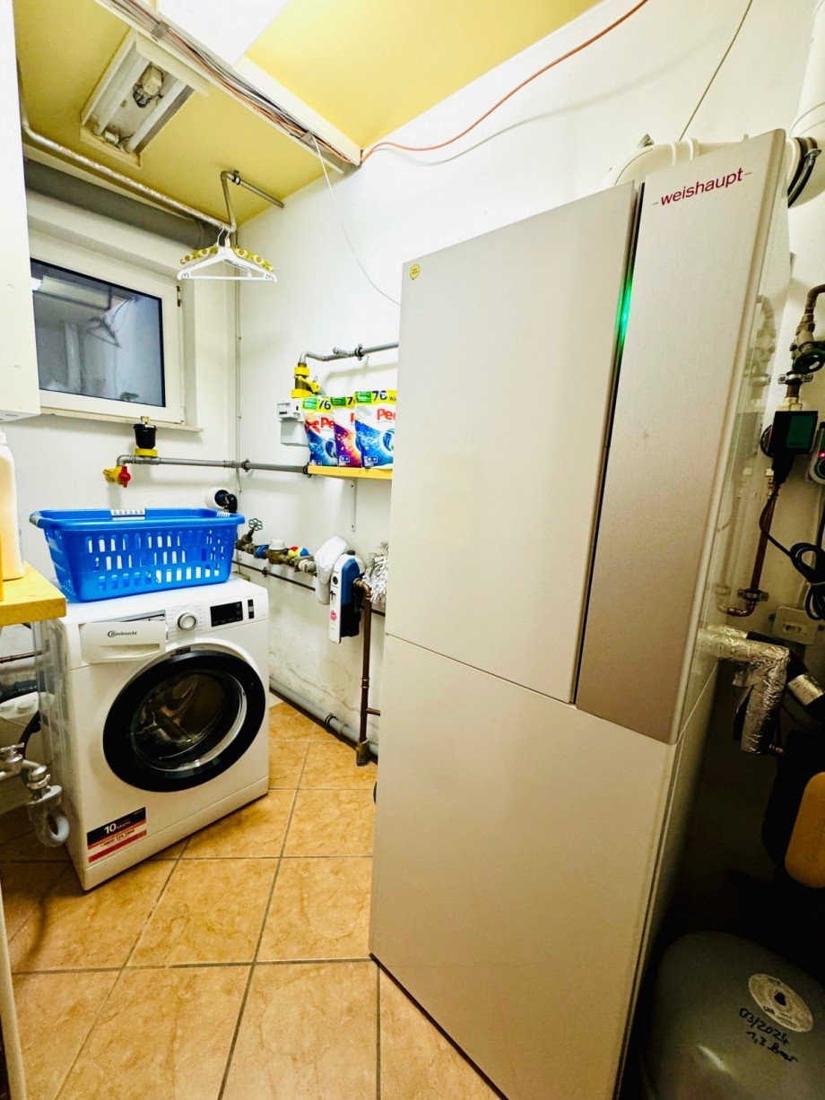 HWR Keller mit Gastherme Doppelhaush�lfte Berlin