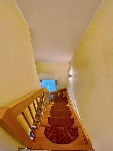Treppenhaus Einfamilienhaus mit 5 Zimmern und Garage in Biesdorf S�d