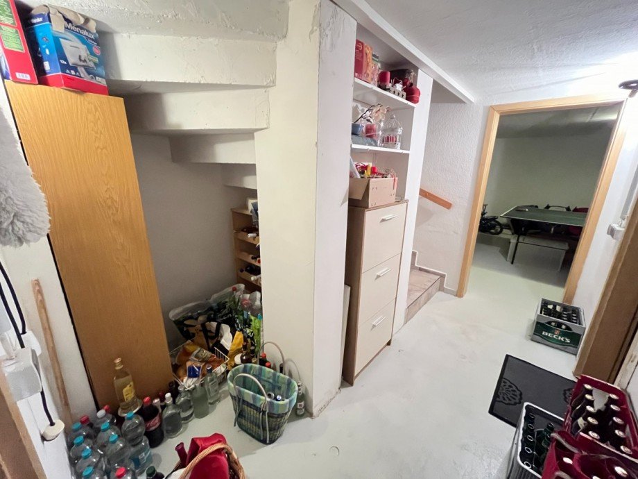 Flur Keller Doppelhaush�lfte Berlin