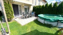 Terrasse mit Pool Top Lage: gepflegtes Reihenendhaus in Mahlsdorf-S�d - Top Zustand!