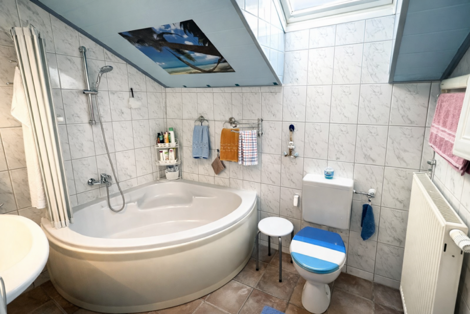 Badezimmer DG Dachgeschosswohnung Berlin