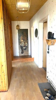Flur1 Neu: Gem�tlicher Bungalow mit Wintergarten und Keller in Biesdorf Nord