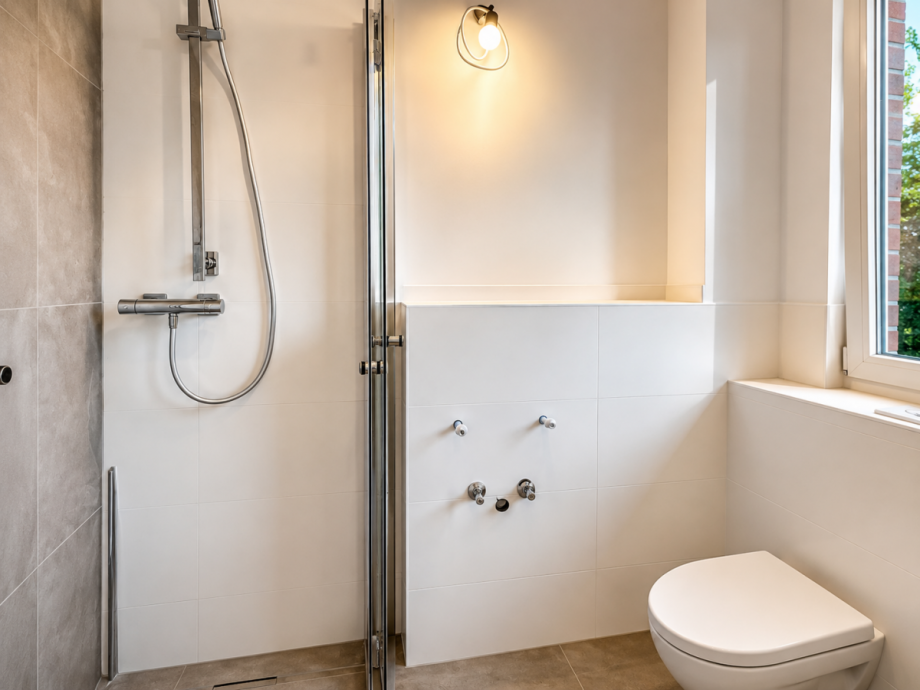 G�ste WC EG Doppelhaush�lfte Berlin