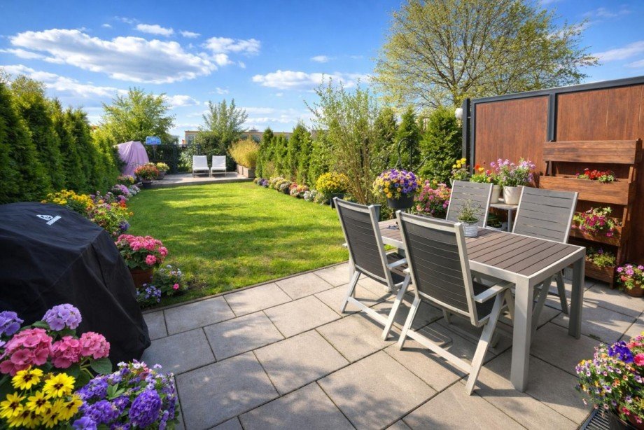 Blick in den Garten Reihenmittelhaus Berlin
