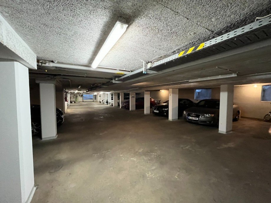 Tiefgaragenplatz(Zus�tzlich erh�ltlich) Wohnung Berlin