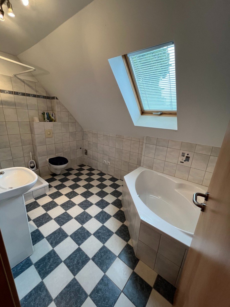 Badezimmer OG Einfamilienhaus Berlin