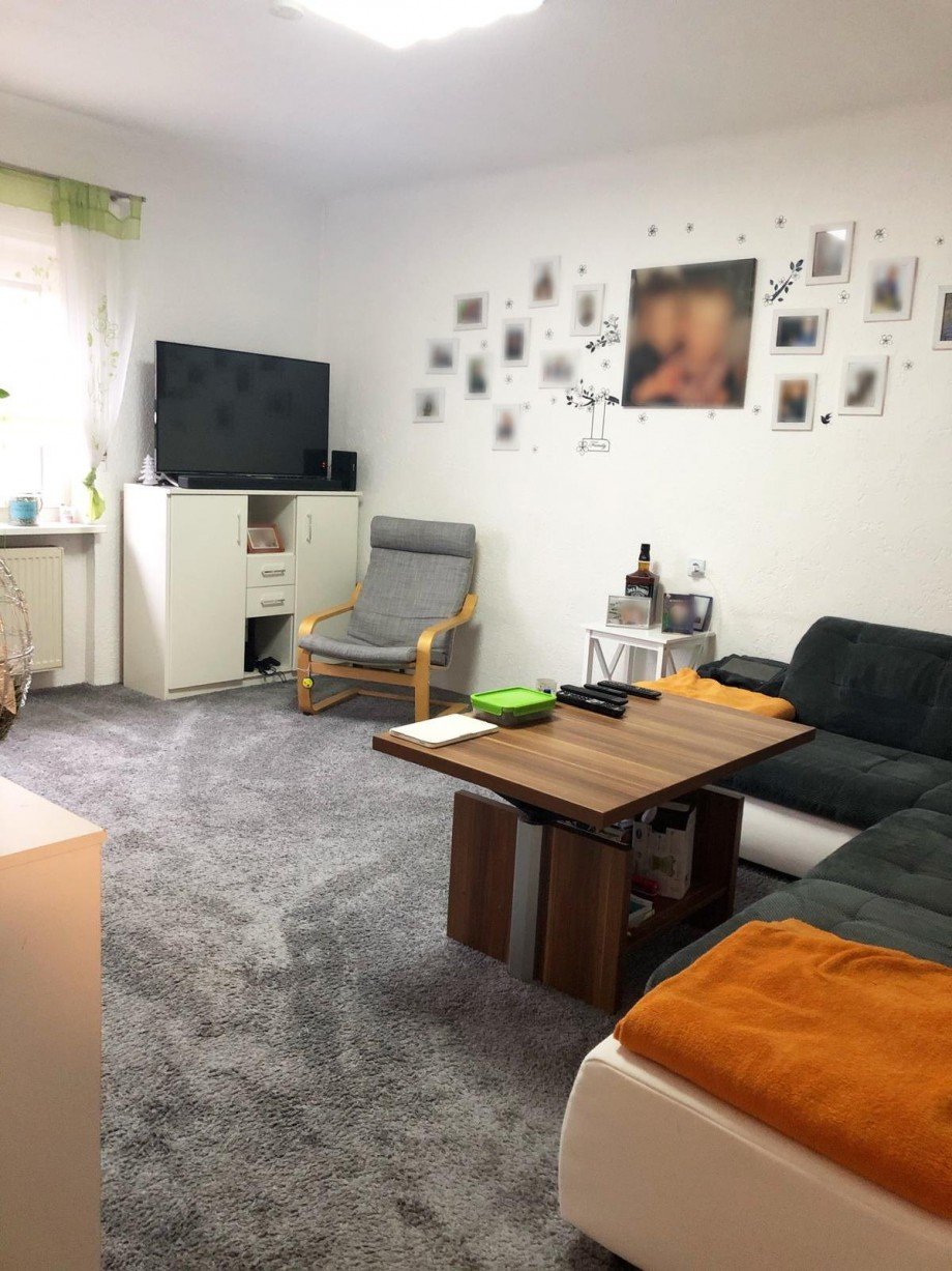 Wohnzimmer 1. OG Mehrfamilienhaus Berlin
