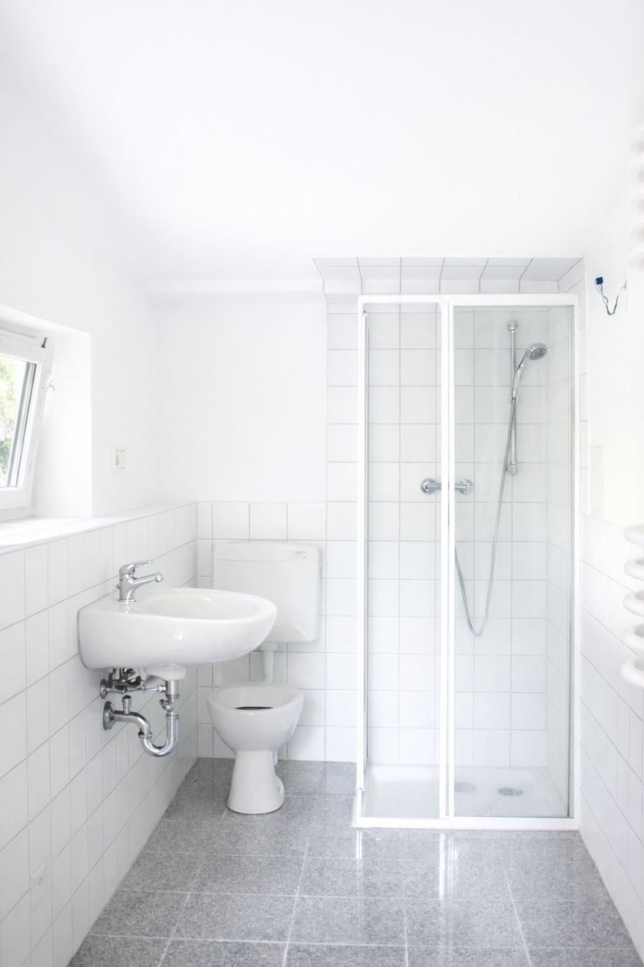 Badezimmer Ansicht2 Dachgeschosswohnung Berlin