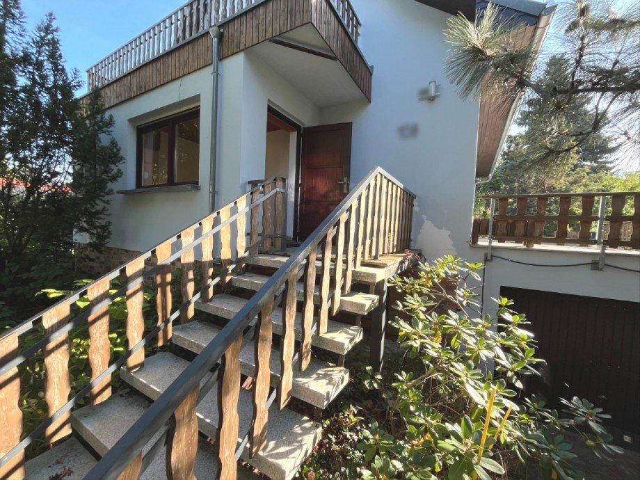Eingangstreppe Einfamilienhaus Berlin