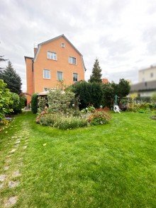 Ansicht Mehrfamilienhaus in Top Lage von Biesdorf Nord