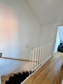 Flur Dachgeschoss Ein Zuhause mit Charme und Substanz! Ihr neues Familienidyll in Biesdorf S�d