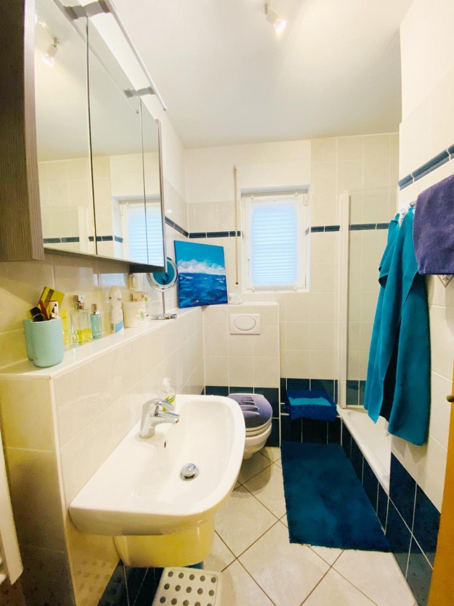 G�stebad mit Dusche Einfamilienhaus Berlin
