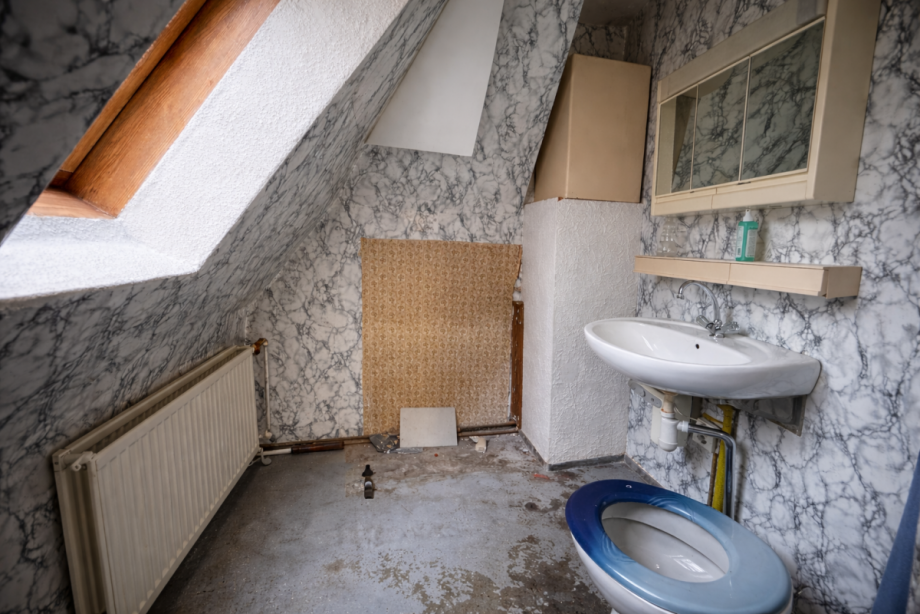G�ste WC Dachgeschoss Einfamilienhaus Hoppegarten